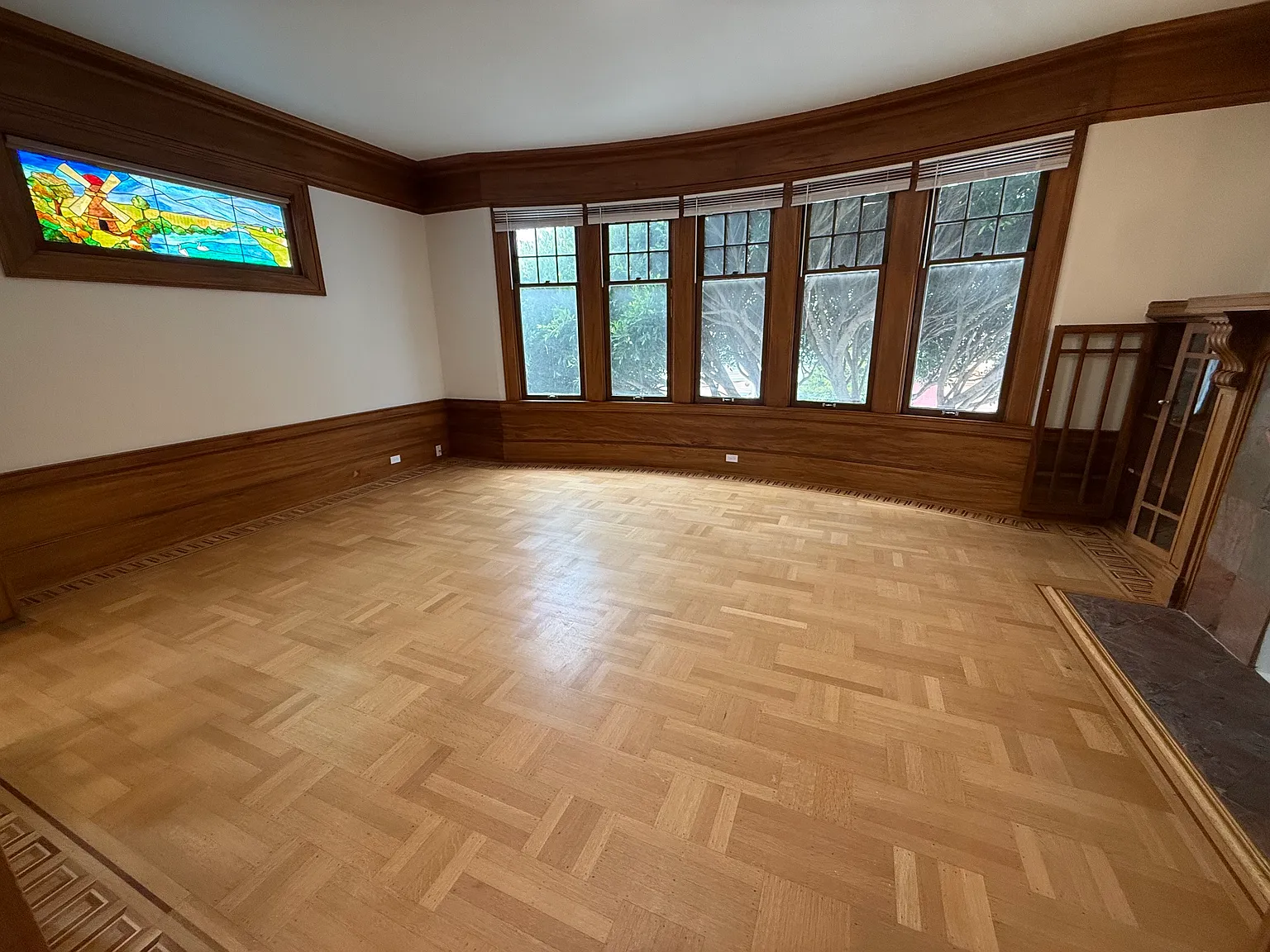 2033 Clement St — Photo 1