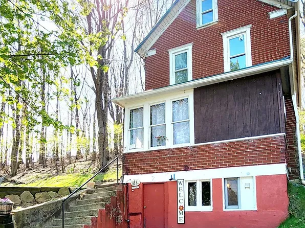 7 McKeever St, Johnstown, PA 15906