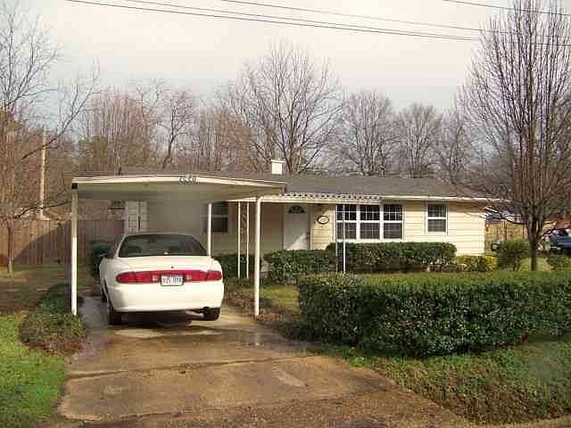 1st image of 2020 Linden Ave