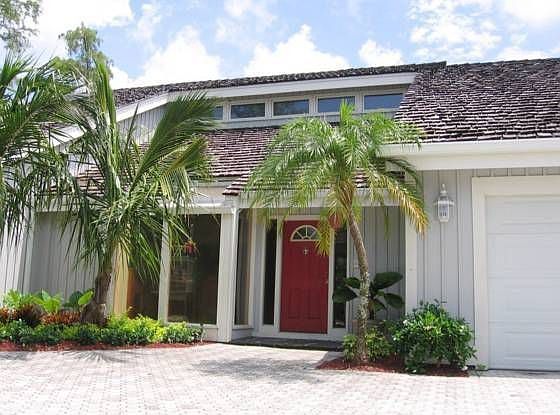 1st image of 2888 Biarritz Dr
