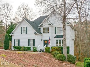 5393 Forest Dr, Loganville, GA