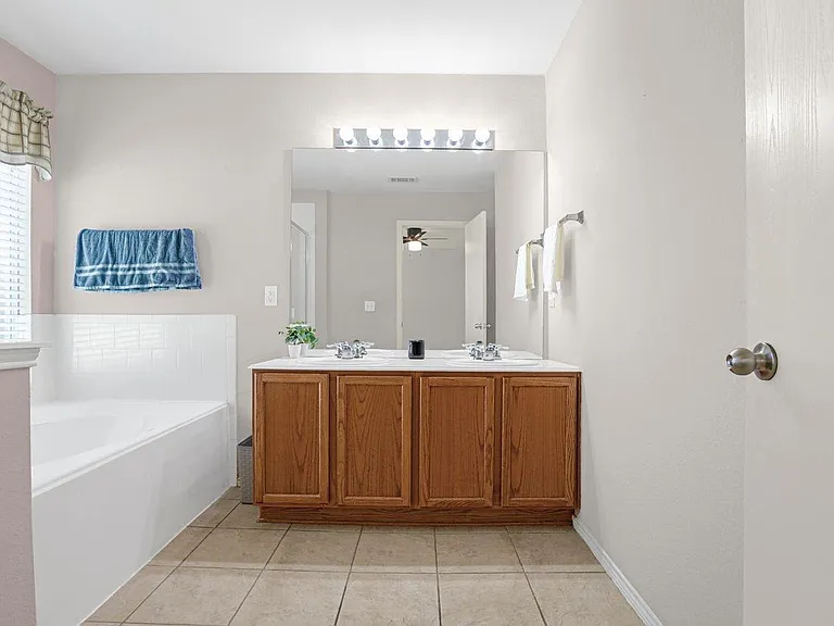 4507 Falcon Dr — Photo 13