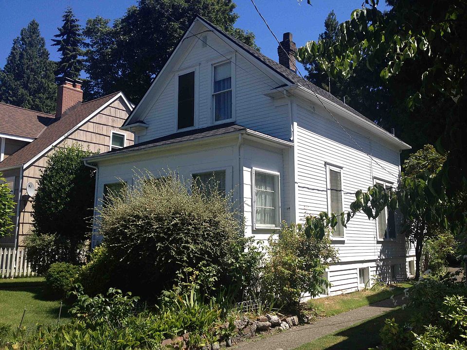 2nd image of 6038 26th Ave NE