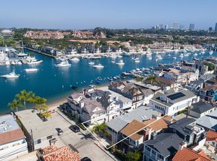 324 Ruby Ave, Newport Beach, CA 92662