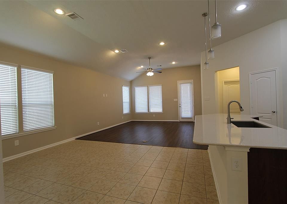 1st image of 6606 Summer Spruce Ct