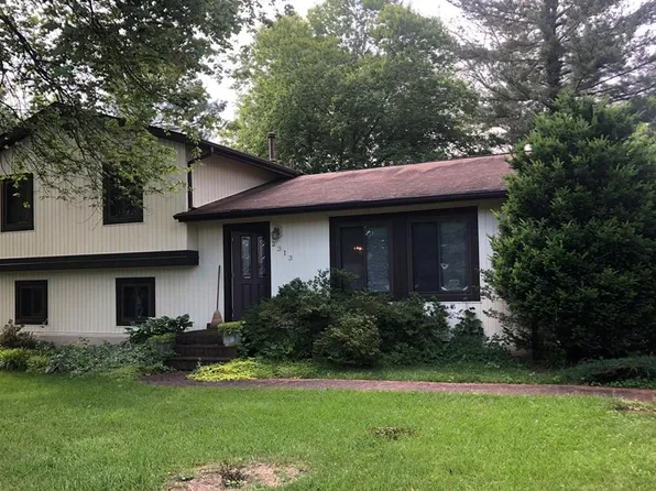 2313 Terra Bella St, Blacksburg, VA 24060