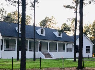 1350 Ridgeway Cir, Benton, MO 63736