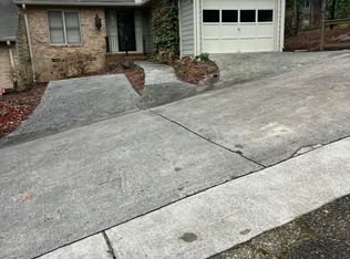 129 Montrose Dr, Durham, NC 27707