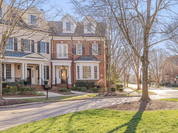 200 Oval Park Pl, Chapel Hill, NC 27517