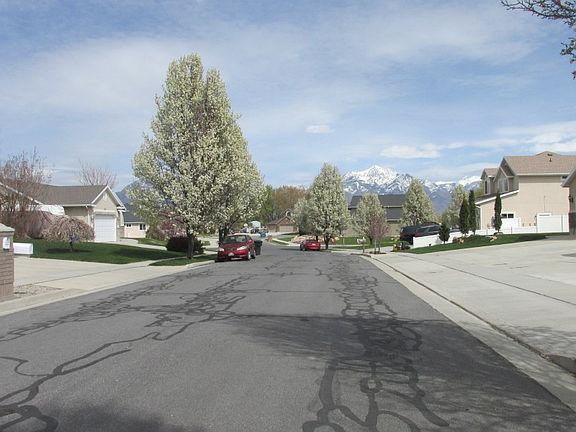 4th image of 2378 W Nathanael Way