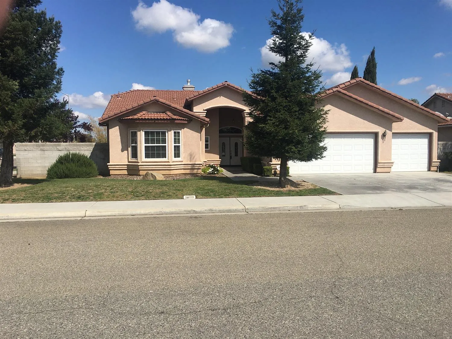 3751 Buena Ventura Ct photo 1