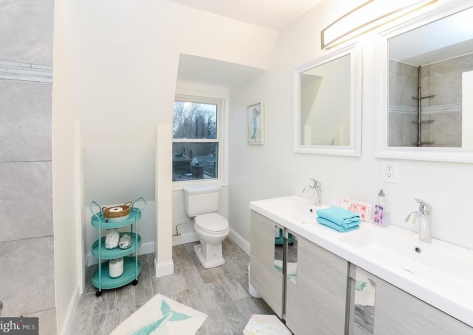 1st image of 2229-35 Georges Ln