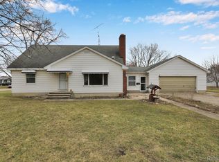 206 N Brookfield St, Durand, MI 48429