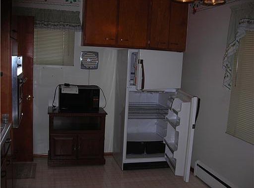 4th image of 1133 Sussex Dr