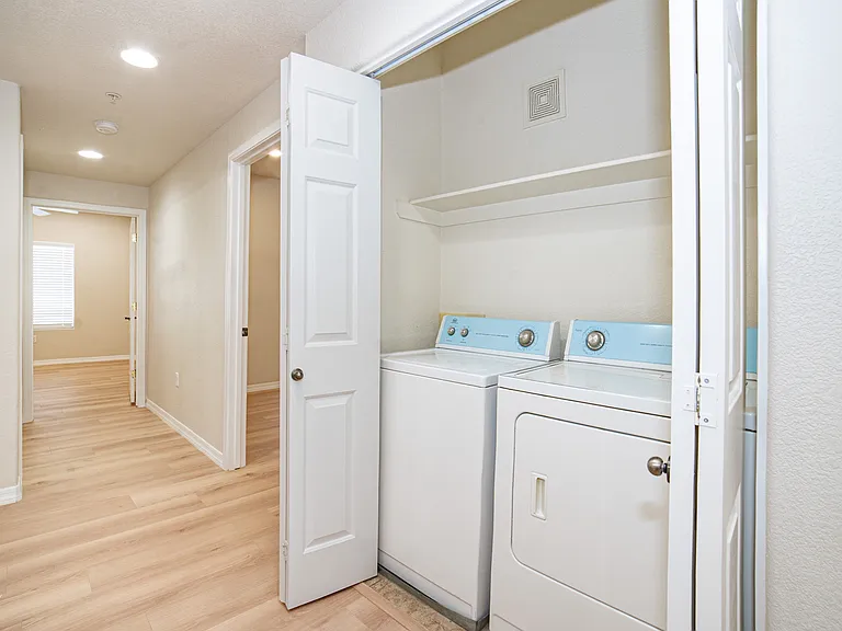 3558 W 22nd Pl #A — Photo 26