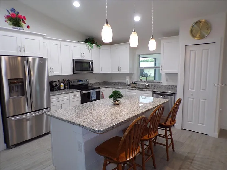 326 Millport St NW — Photo 10