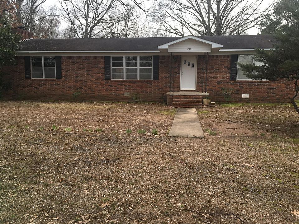 1st image of 2401 W 2nd St