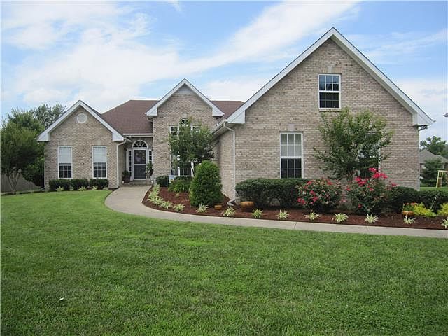 1st image of 3183 Quincy Ln
