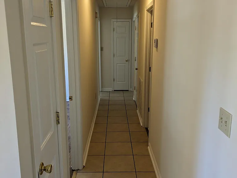 3019 Pratt St — Photo 11