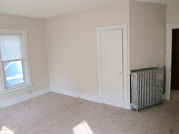 3rd image of 18 Harrison Ave #2
