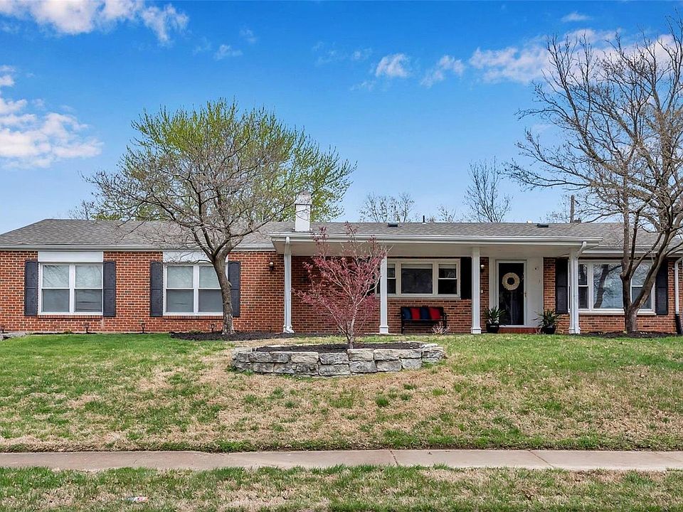 563 Kehrs Mill Rd, Ballwin, MO 63011 Zillow