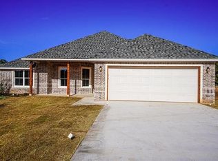 2218 Lakewood Trl, Granbury, TX 76049