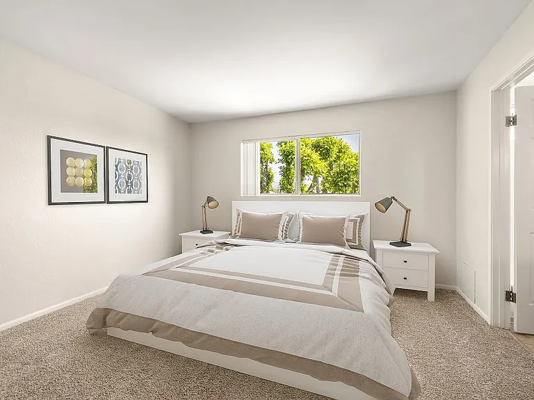 Topanga Canyon Apartments — Photo 6
