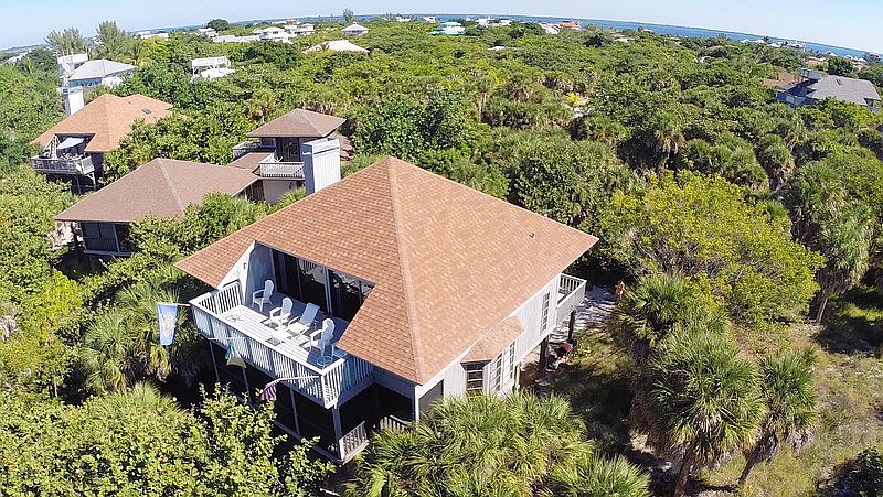 1st image of 442 Gulf Bend Dr