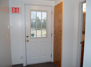 389 Nashua St, Milford, NH 03055