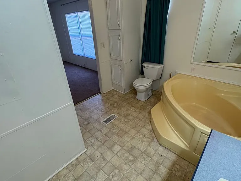 1004 Pennsylvania Ave NW — Photo 5