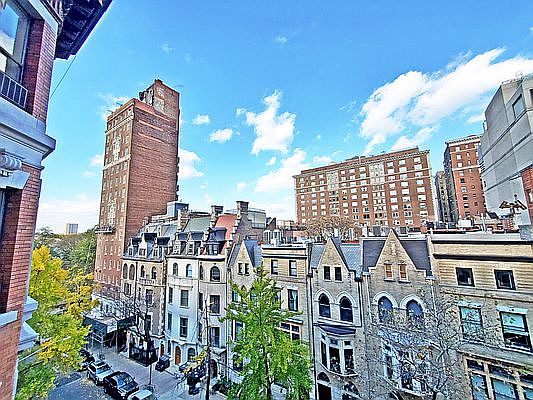 3rd image of 306 W 80th St APT 5B