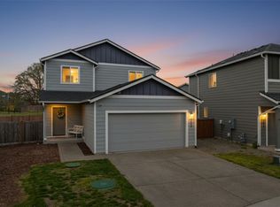 7806 24th Ct SE, Lacey, WA 98503