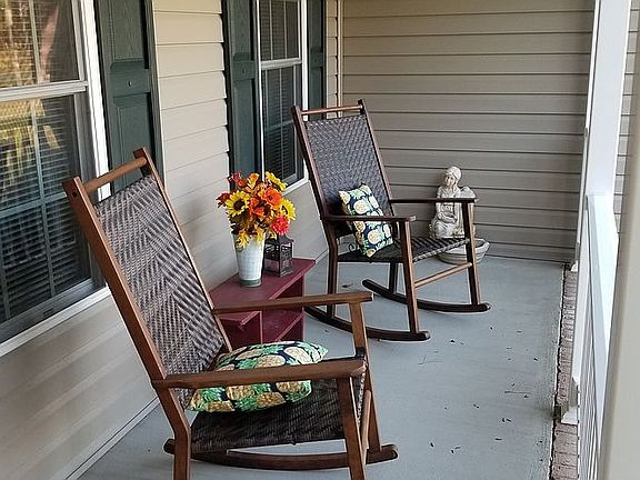 3rd image of 3760 Knotts Creek Ln