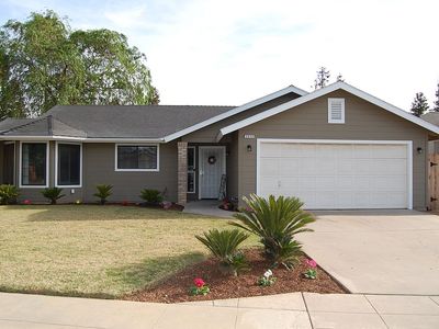 2372 Palo Alto Ave, Clovis, CA, 93611