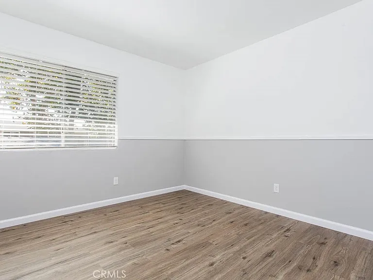 527 Spring Rd #19 — Photo 16