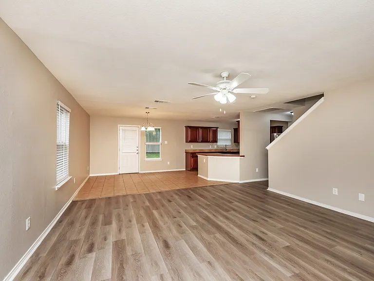 1148 Tomahawk Dr — Photo 5