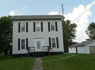 205 W Harris Ave, Bushnell, IL 61422