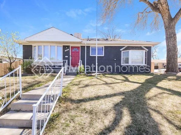 10870 Larry Dr, Northglenn, CO 80233