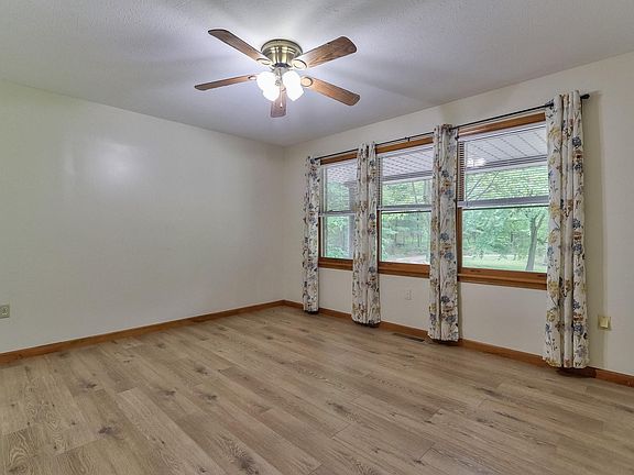 5th image of 14573 N County Road 600 E