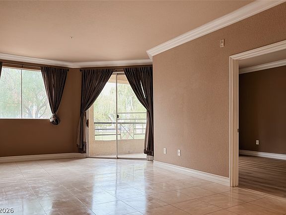4th image of 210 E Flamingo Rd Unit 112
