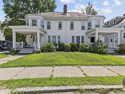 58 Oakley Rd, Woonsocket, RI, 02895