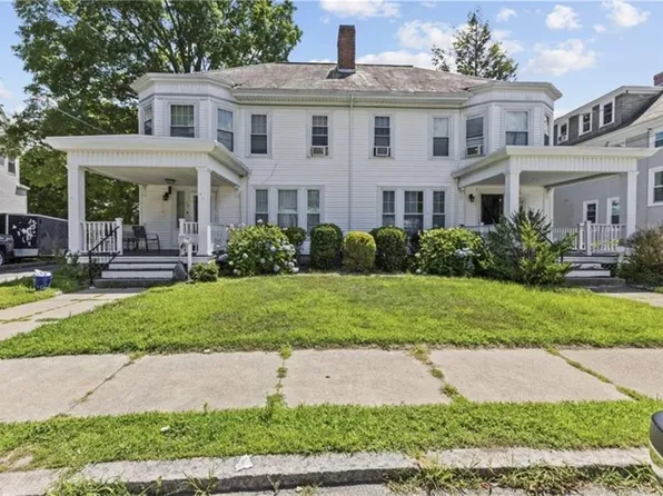 58 Oakley Rd, Woonsocket, RI 02895