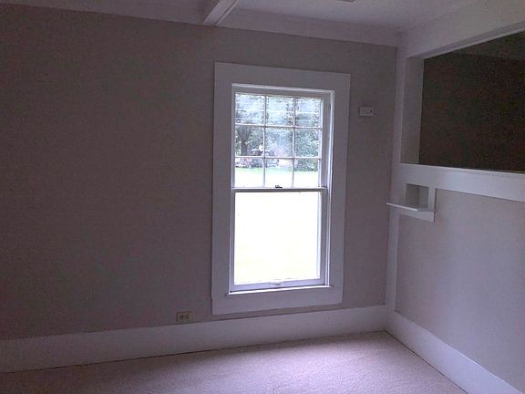 5th image of 463 Woodruff St