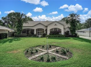 3910 Lakeview Dr, Sebring, FL 33870