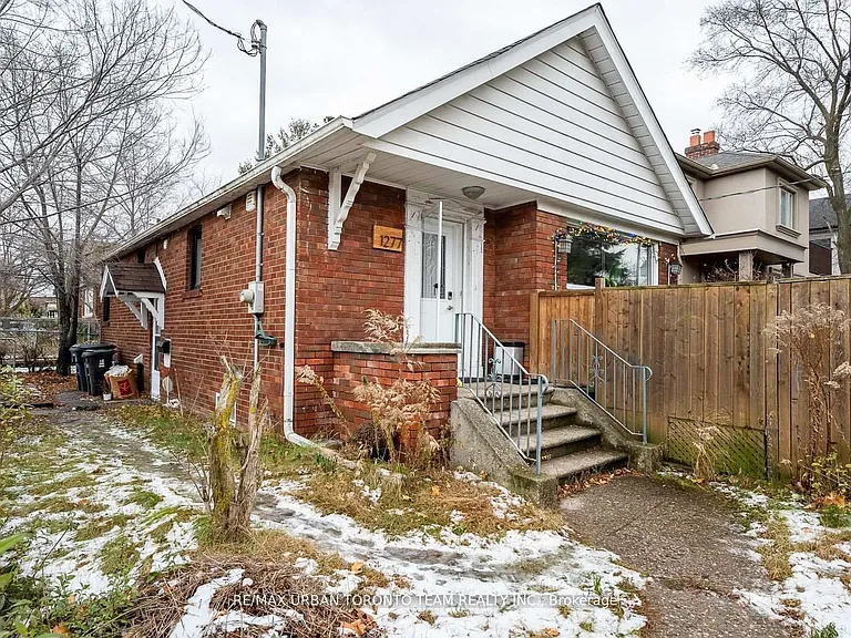 1277 Broadview Ave #LOWER — Photo 19
