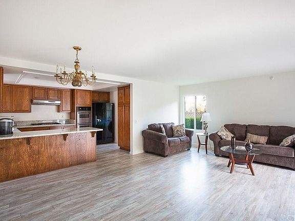 5th image of 1543 Kiowa Crest Dr