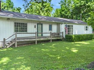 1558 Oak Park Blvd, Calvert City, KY 42029