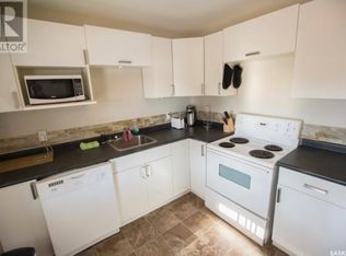 630 Athabasca St W #B, Moose Jaw, SK S6H 2C8