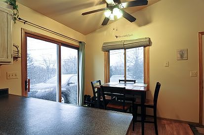 4th image of 416 E Clarendon Dr