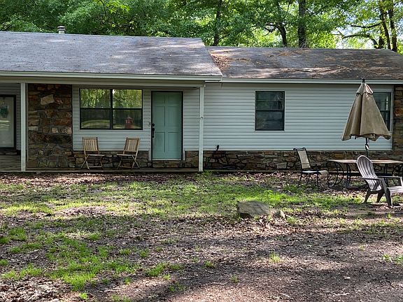 2nd image of 137 Pine Valley Rd